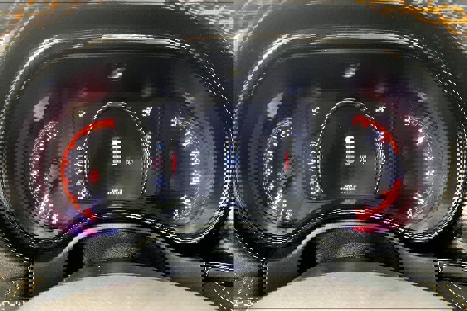 Used 2023 Dodge Durango R/T w/ Hemi Orange Plus Package RWD image 25