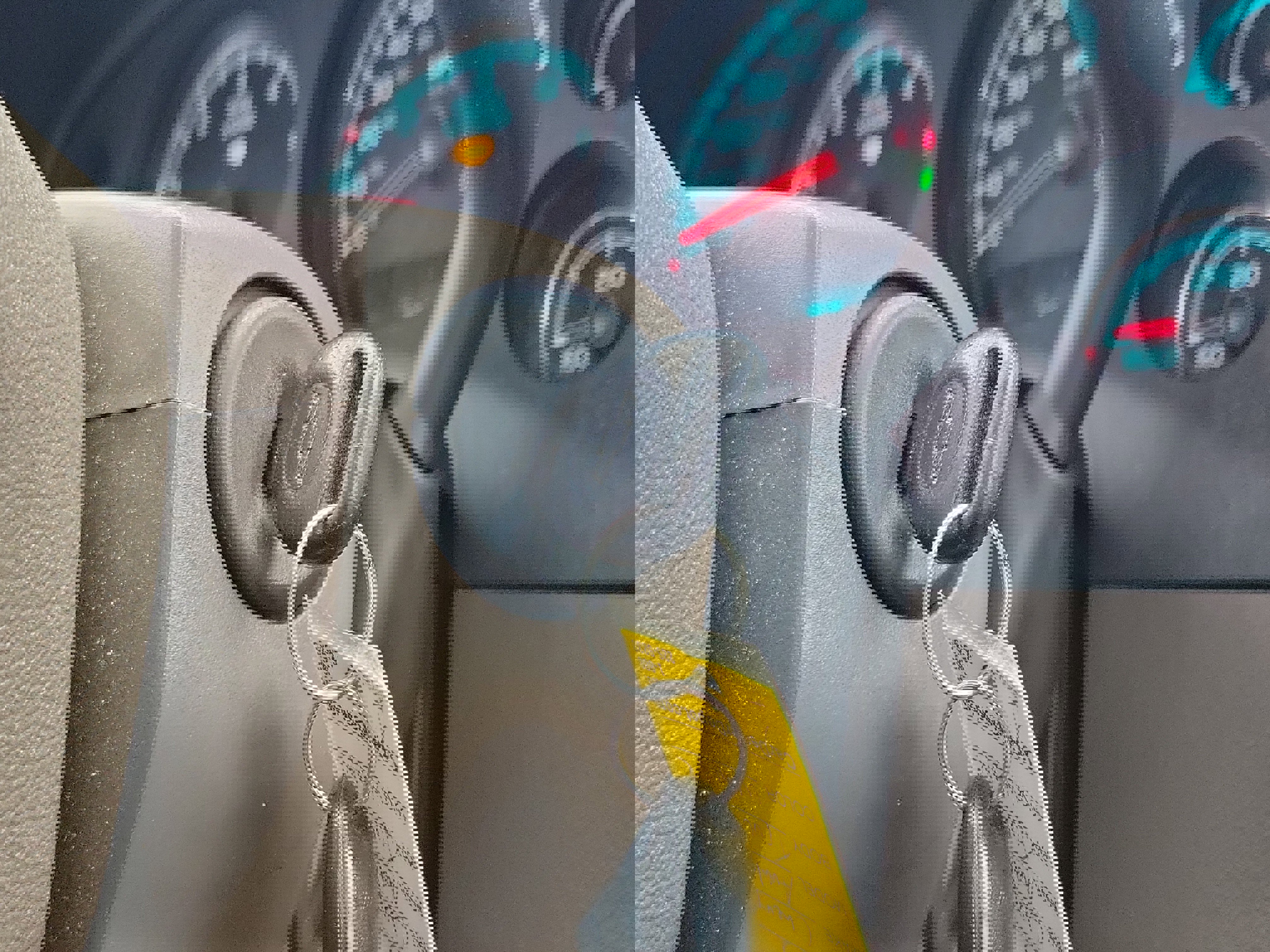 Used 2013 Chevrolet Avalanche LTZ image 28