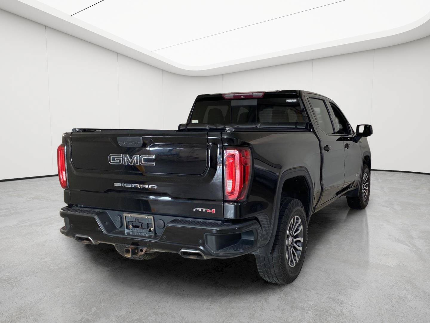 Used 2019 GMC Sierra 1500 AT4 w/ AT4 Premium Package AWD/4WD image 8