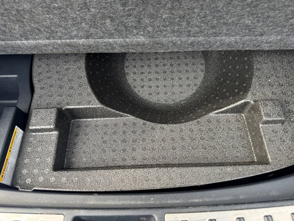 Used 2016 Lexus NX 200t AWD w/ Luxury Package image 17