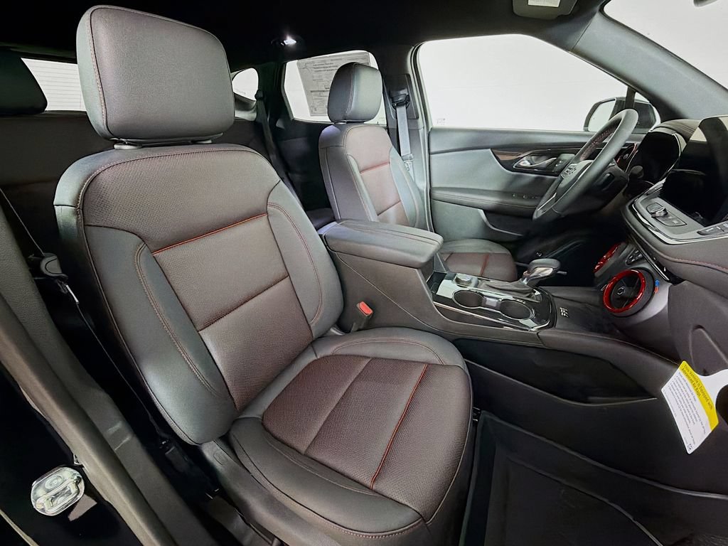 New 2026 Chevrolet Blazer RS w/ LPO, Floor Liner Package AWD/4WD image 24
