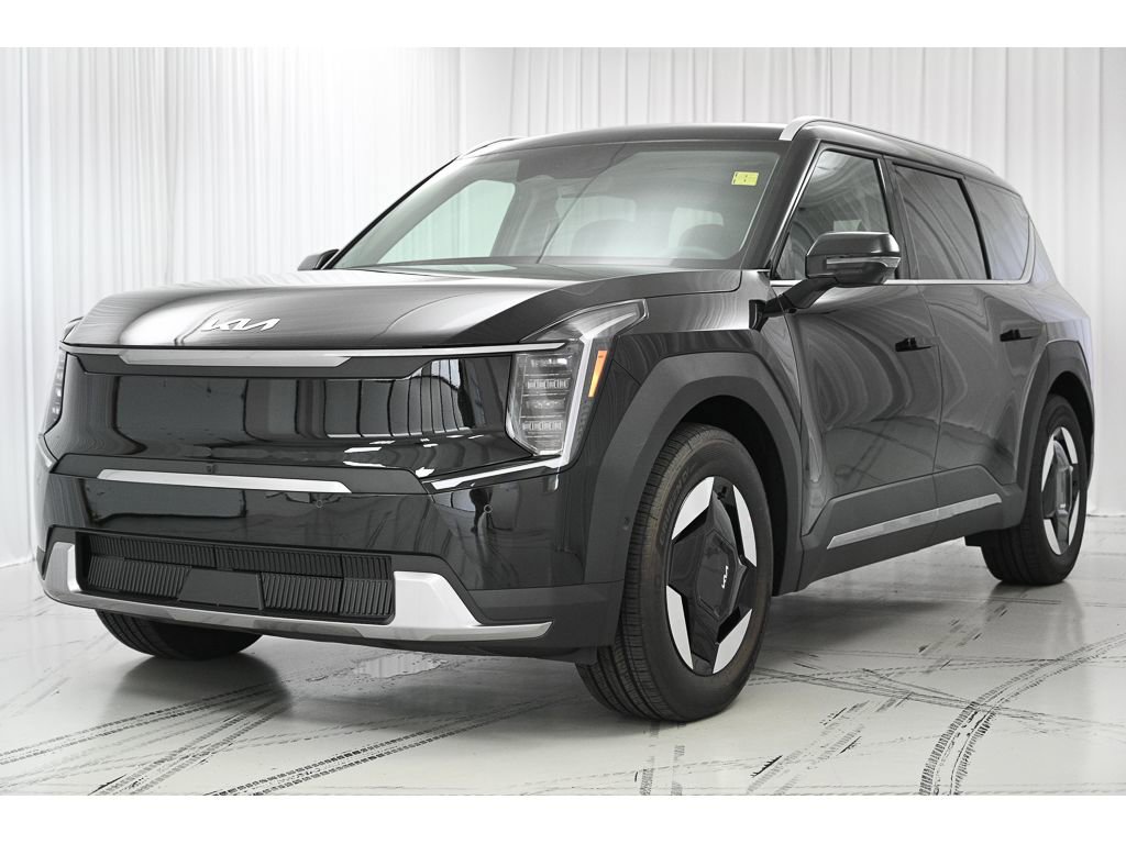 New 2026 Kia EV9 Wind image 4