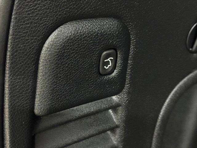 Certified 2022 Jeep Grand Cherokee Laredo X image 8