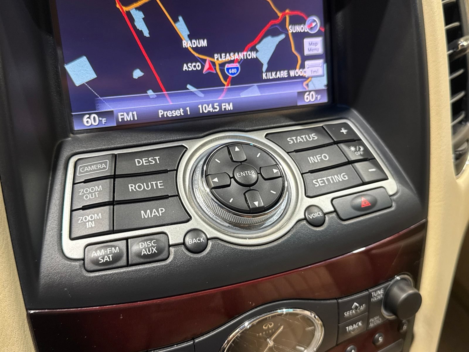 Used 2017 INFINITI QX50 AWD w/ Premium Plus Package image 34