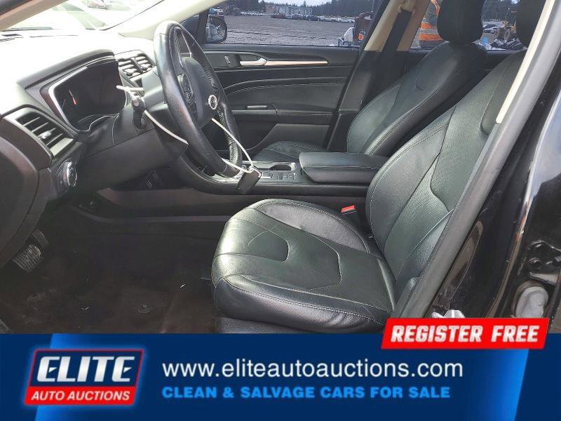 Used 2019 Ford Fusion Titanium image 13