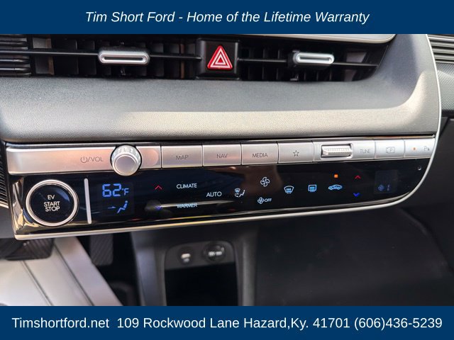 Used 2024 Hyundai Ioniq 5 SEL AWD/4WD image 13
