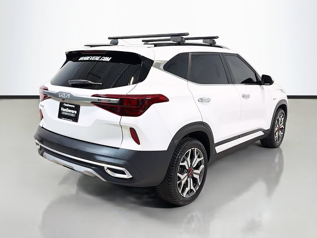 Used 2023 Kia Seltos SX w/ SX Sunroof Package AWD/4WD image 9