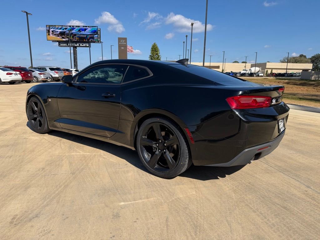Used 2017 Chevrolet Camaro LT image 3