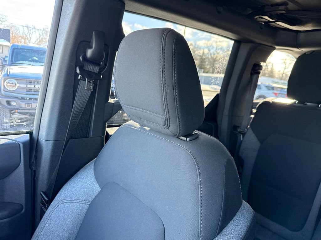 Used 2025 Ford Bronco Big Bend image 44