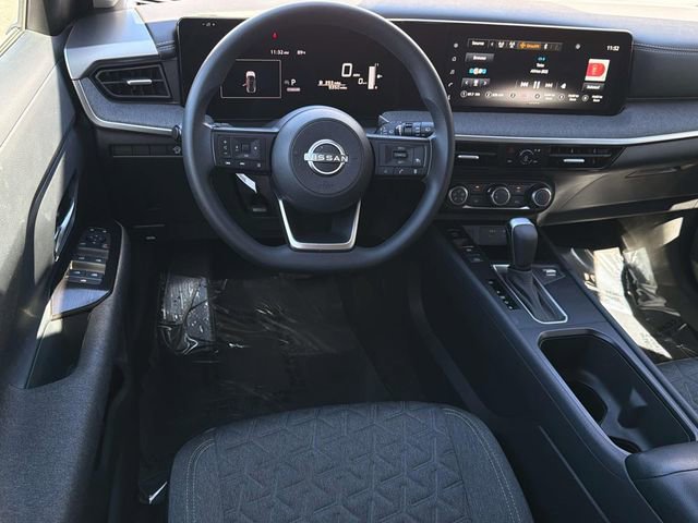 Certified 2025 Nissan Kicks SV image 8