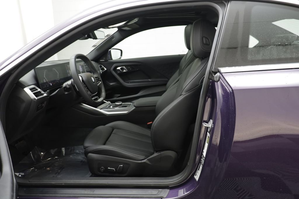 Certified 2025 BMW 230i xDrive Coupe w/ Premium Package image 5
