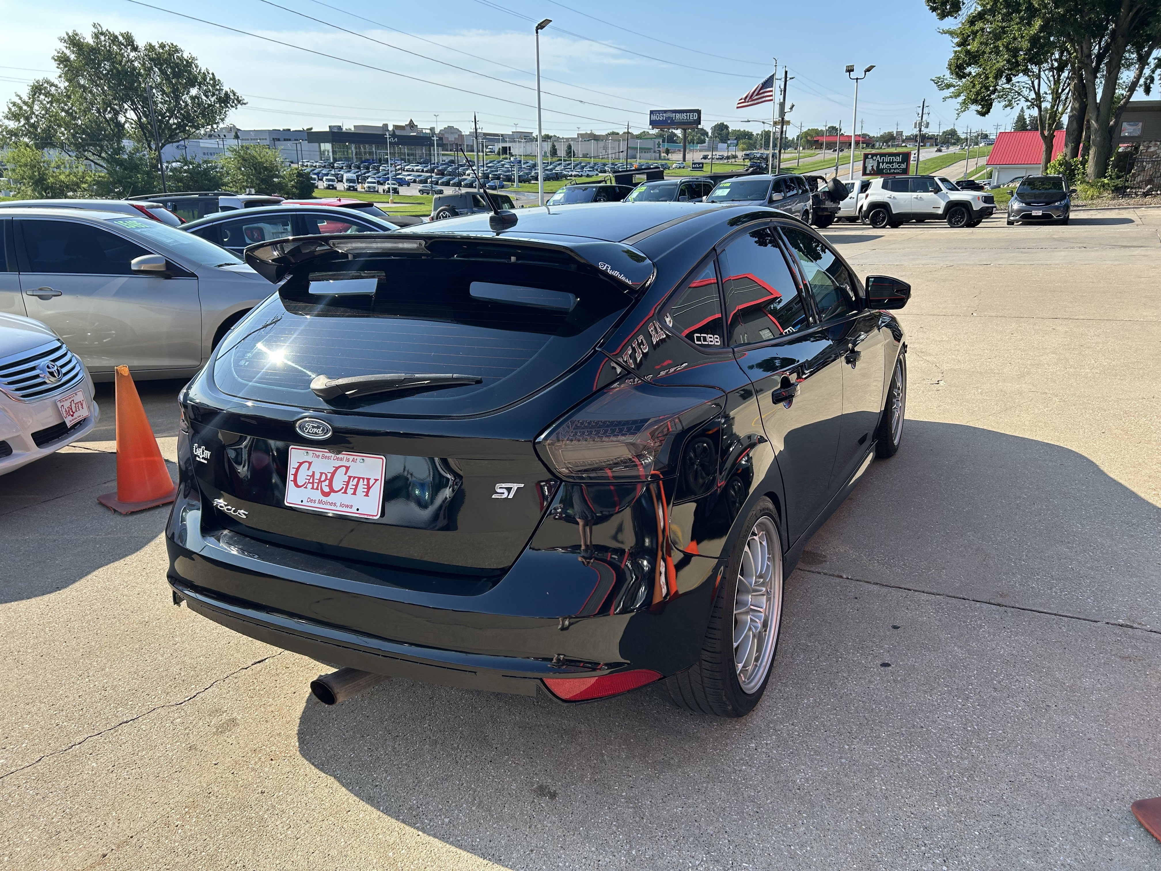 Used 2016 Ford Focus ST w/ Equipment Group 401A image 5