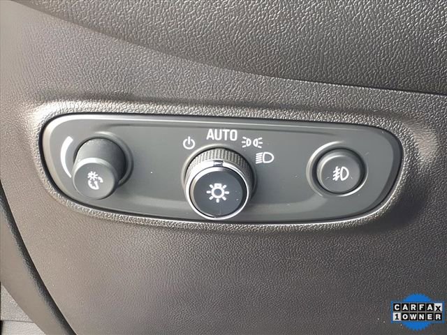 Used 2023 Chevrolet Equinox Premier image 20