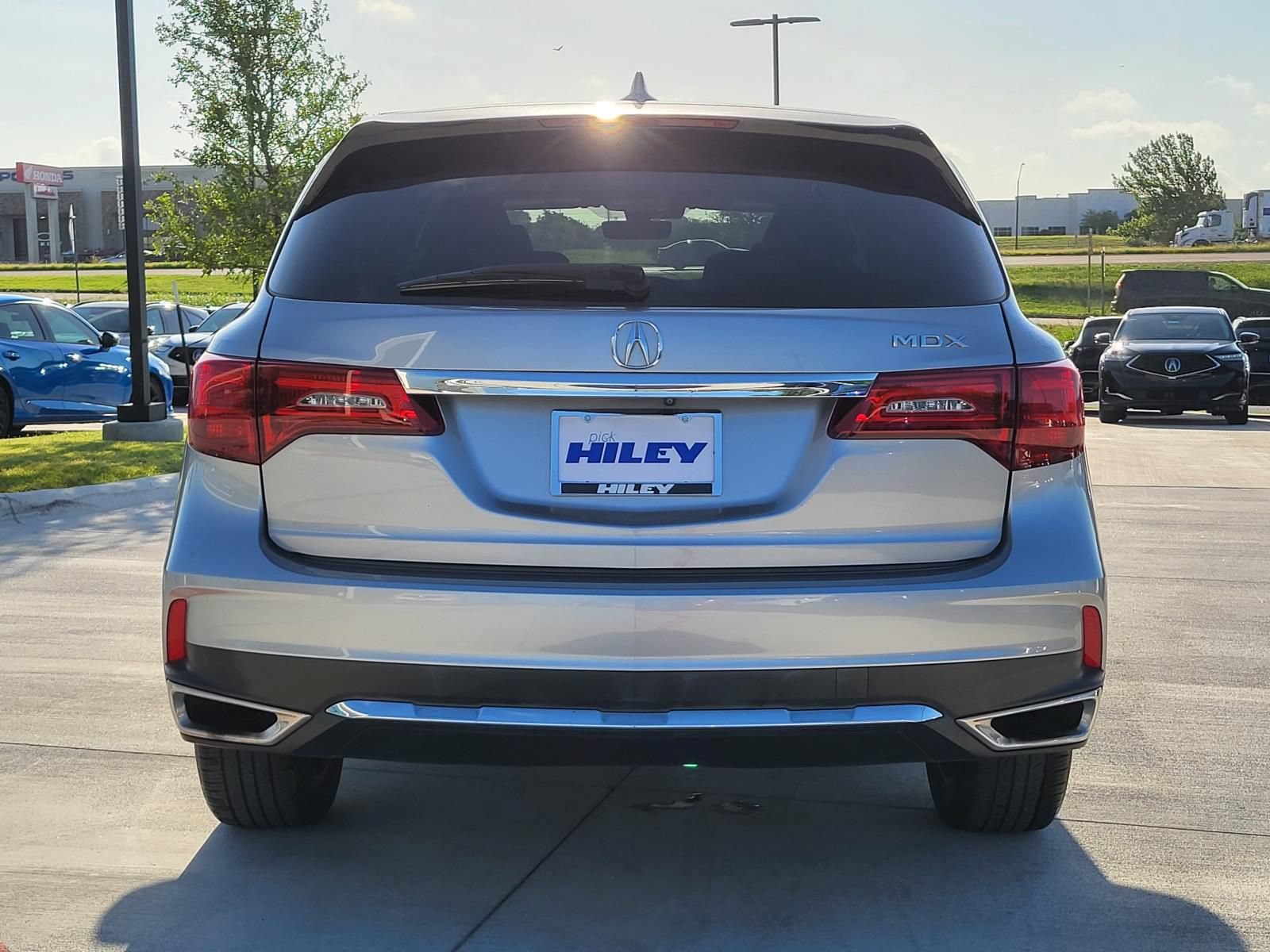 Used 2018 Acura MDX FWD w/ Technology Package image 4