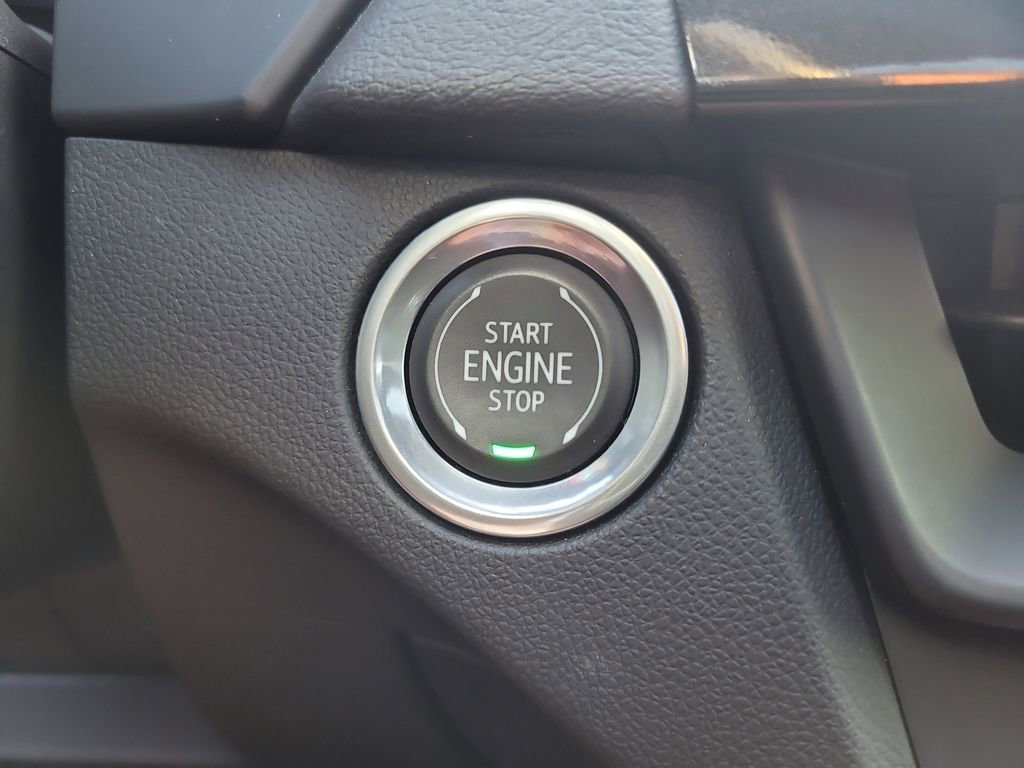 Used 2024 Cadillac CT4 V Blackwing w/ Driver Assist Package image 28