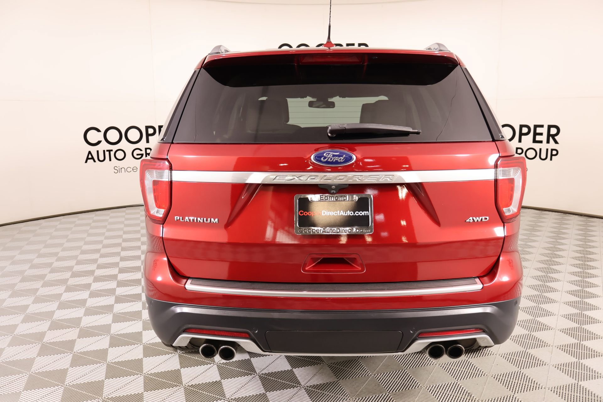 Used 2019 Ford Explorer Platinum AWD/4WD image 25
