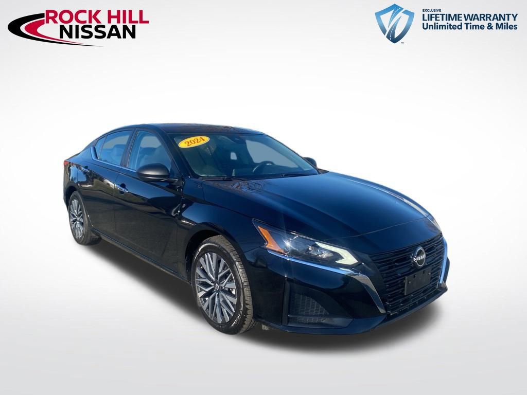 Used 2024 Nissan Altima 2.5 SV