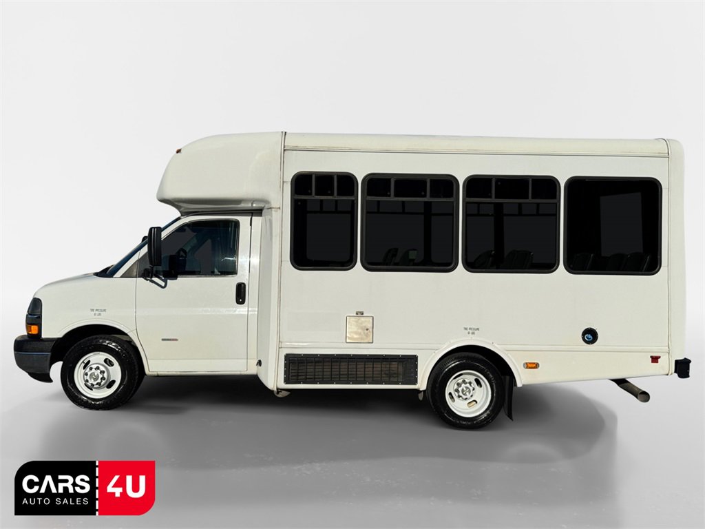 Used 2015 Chevrolet Express 3500 w/ Shuttle Bus Package image 4