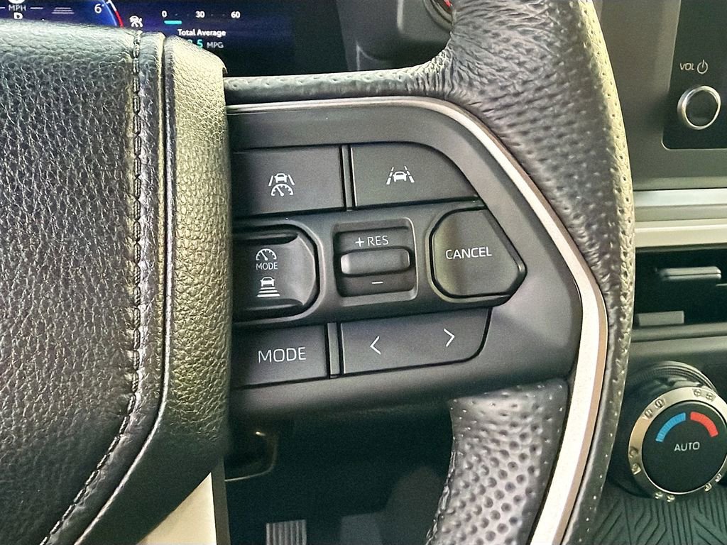 Used 2024 Toyota Tacoma TRD Off-Road image 33