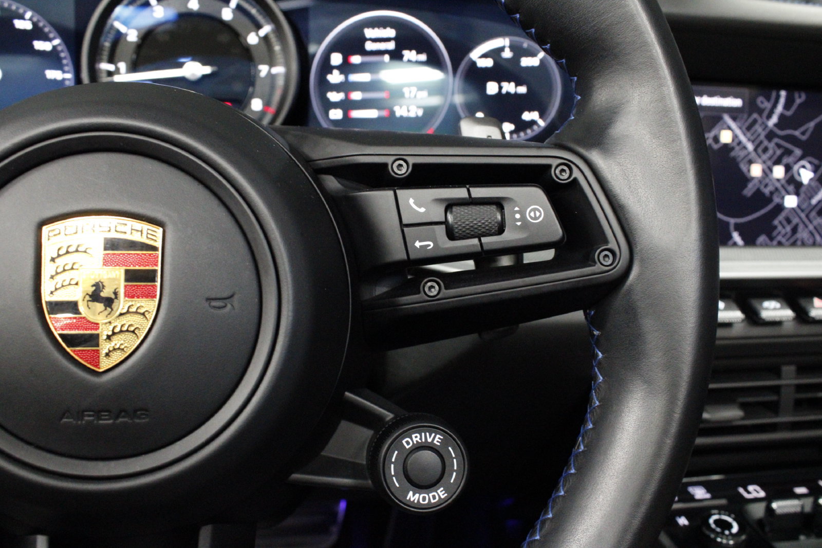 Used 2022 Porsche 911 Carrera 4S AWD/4WD image 24