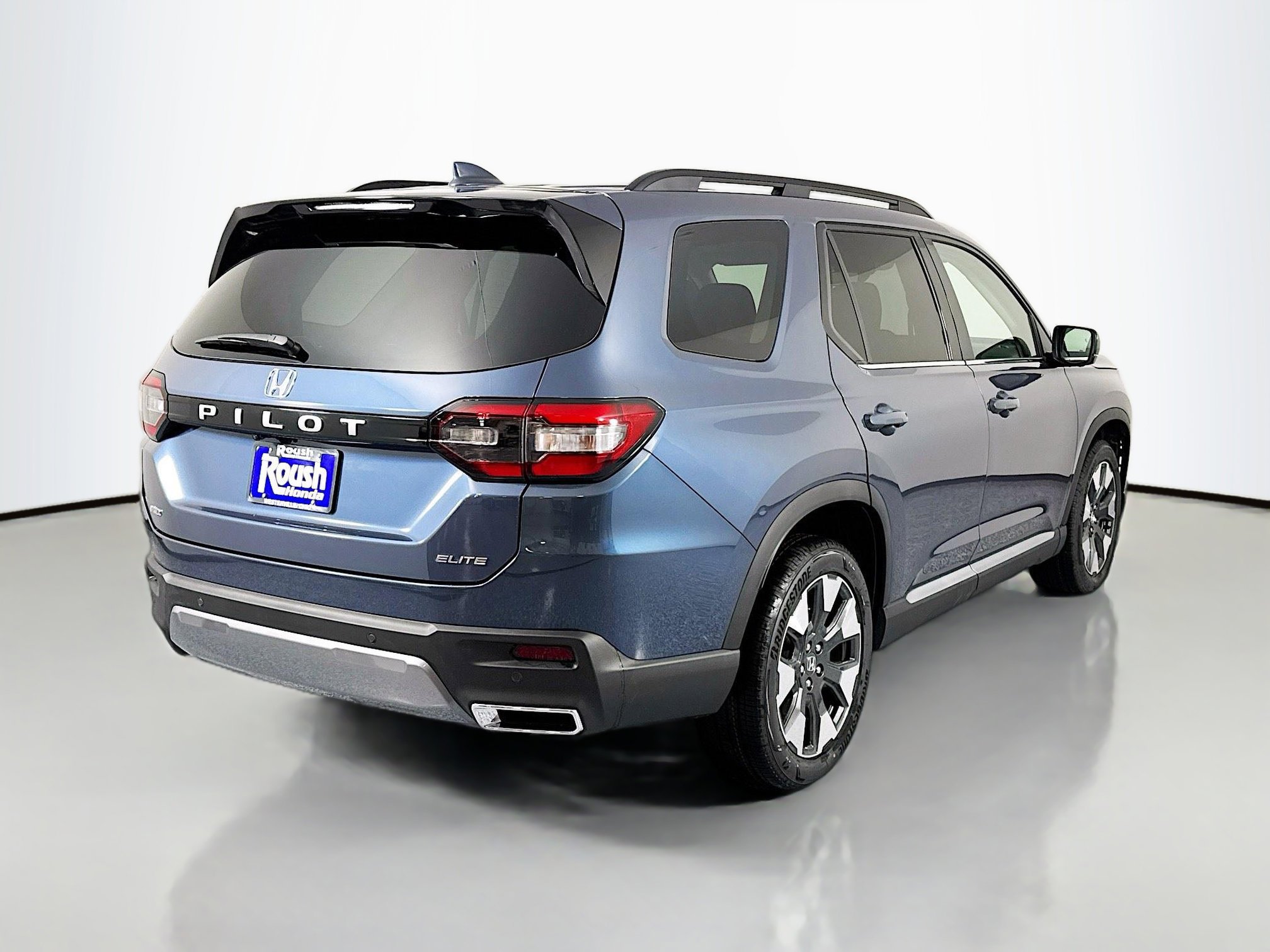 New 2026 Honda Pilot Elite image 5