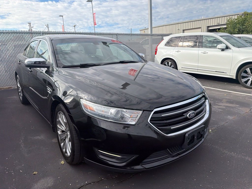 Used 2013 Ford Taurus Limited AWD/4WD image 3