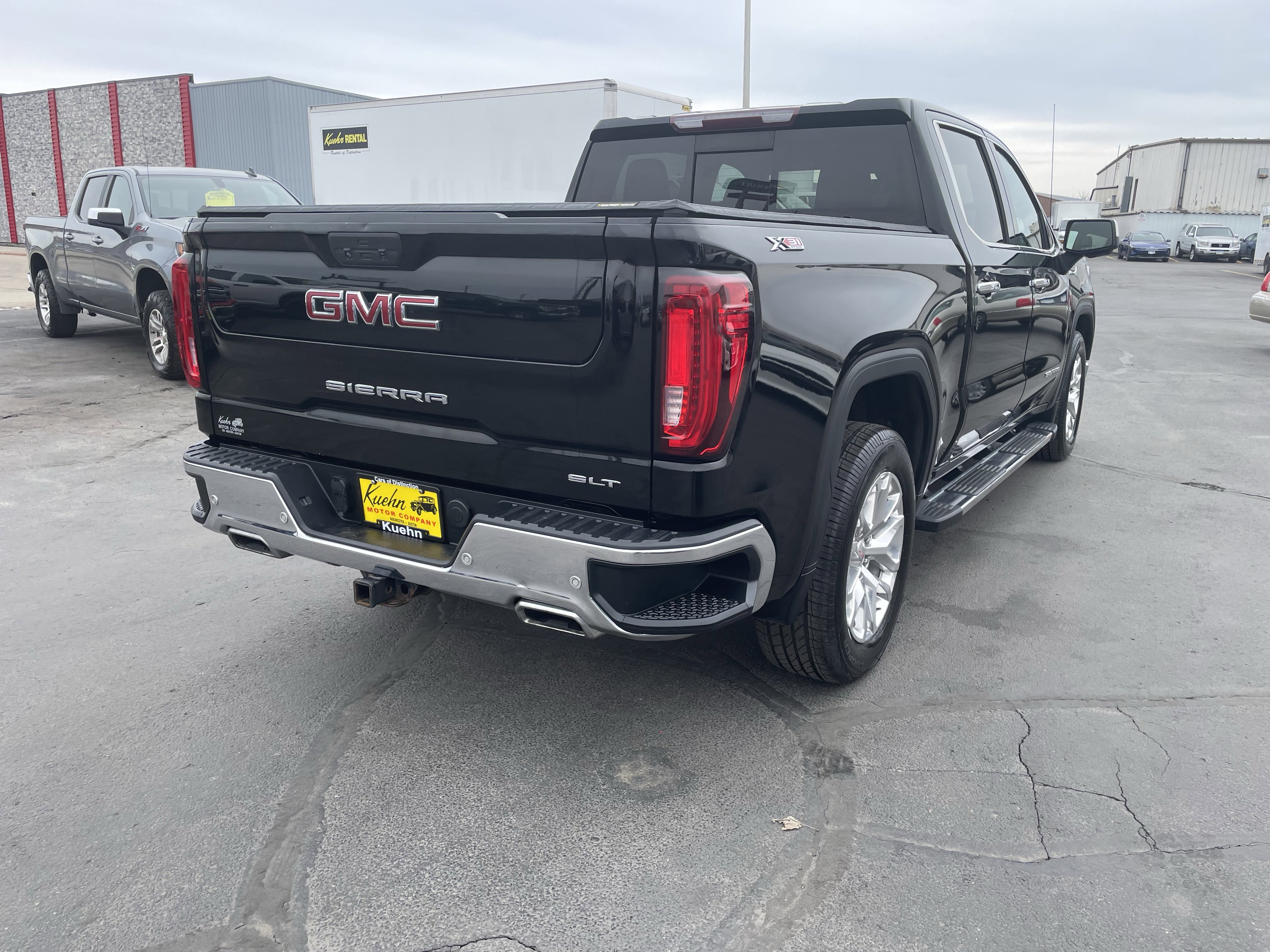 Used 2019 GMC Sierra 1500 SLT w/ SLT Premium Plus Package AWD/4WD image 8