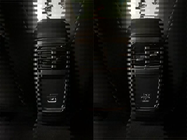 Used 2021 Dodge Charger SXT w/ Blacktop Package image 21