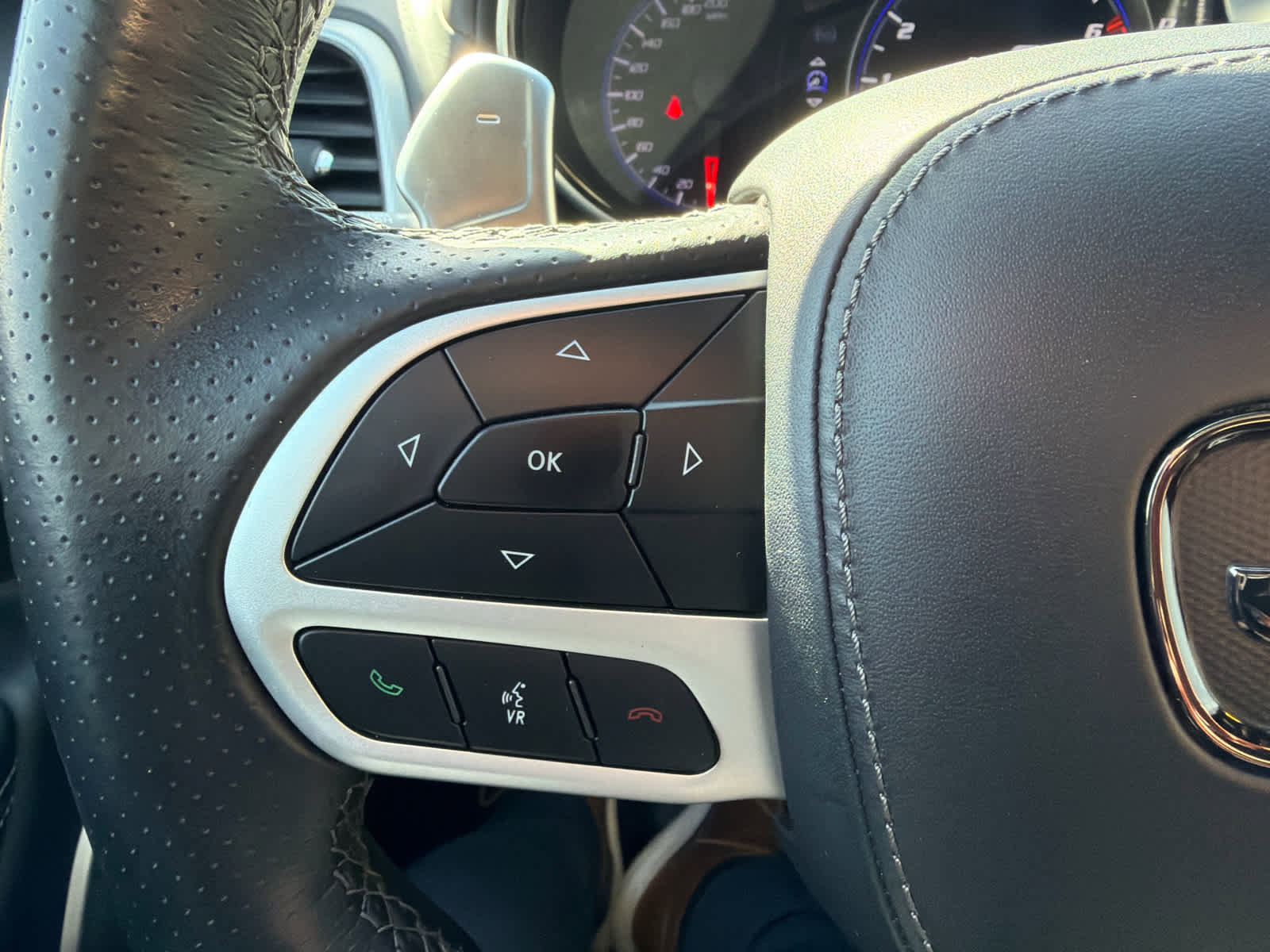 Used 2021 Jeep Grand Cherokee Trackhawk AWD/4WD image 36