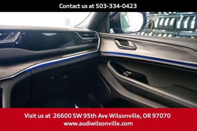 Used 2023 Jeep Grand Cherokee Overland AWD/4WD image 11