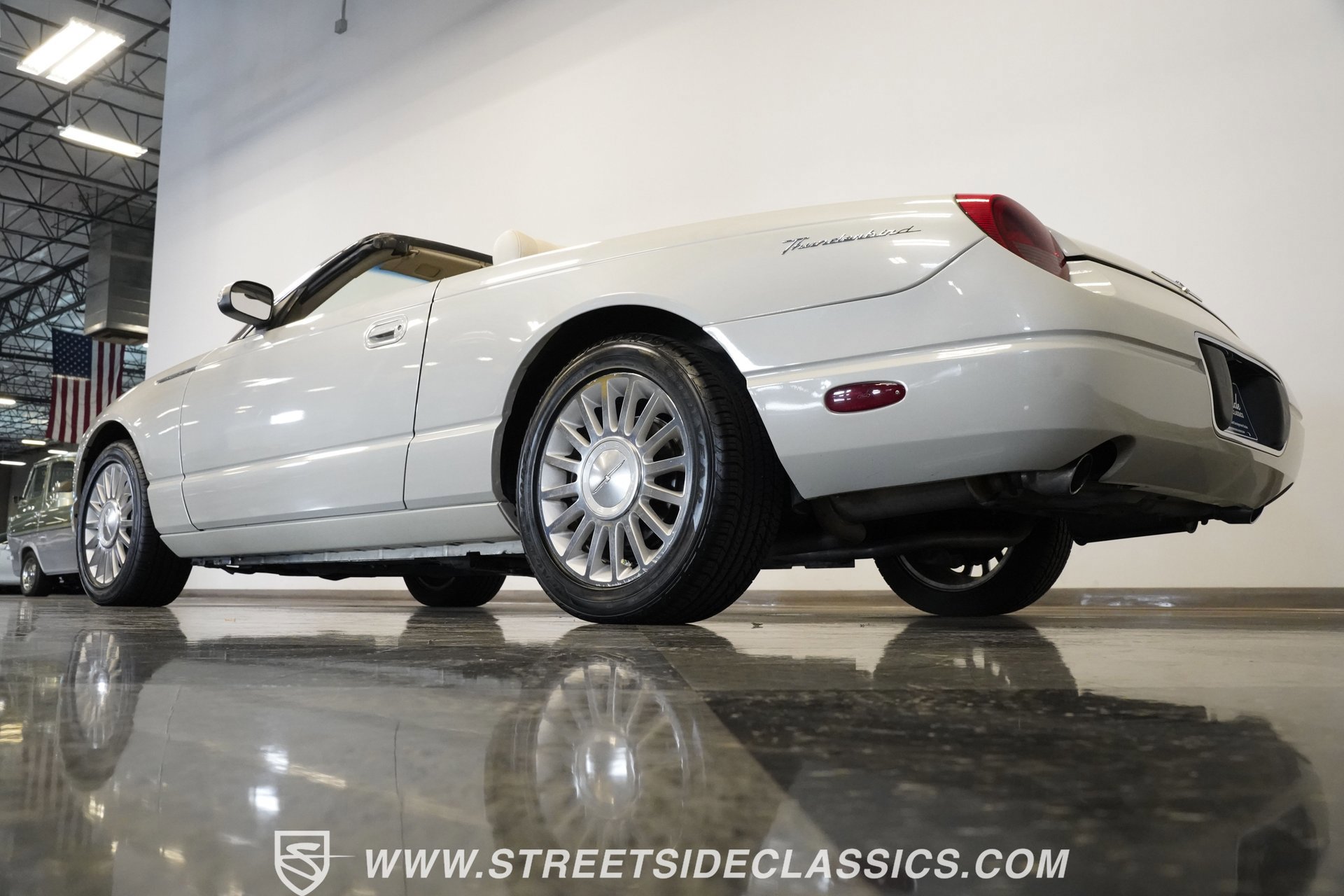 Used 2005 Ford Thunderbird 50th Anniversary image 14