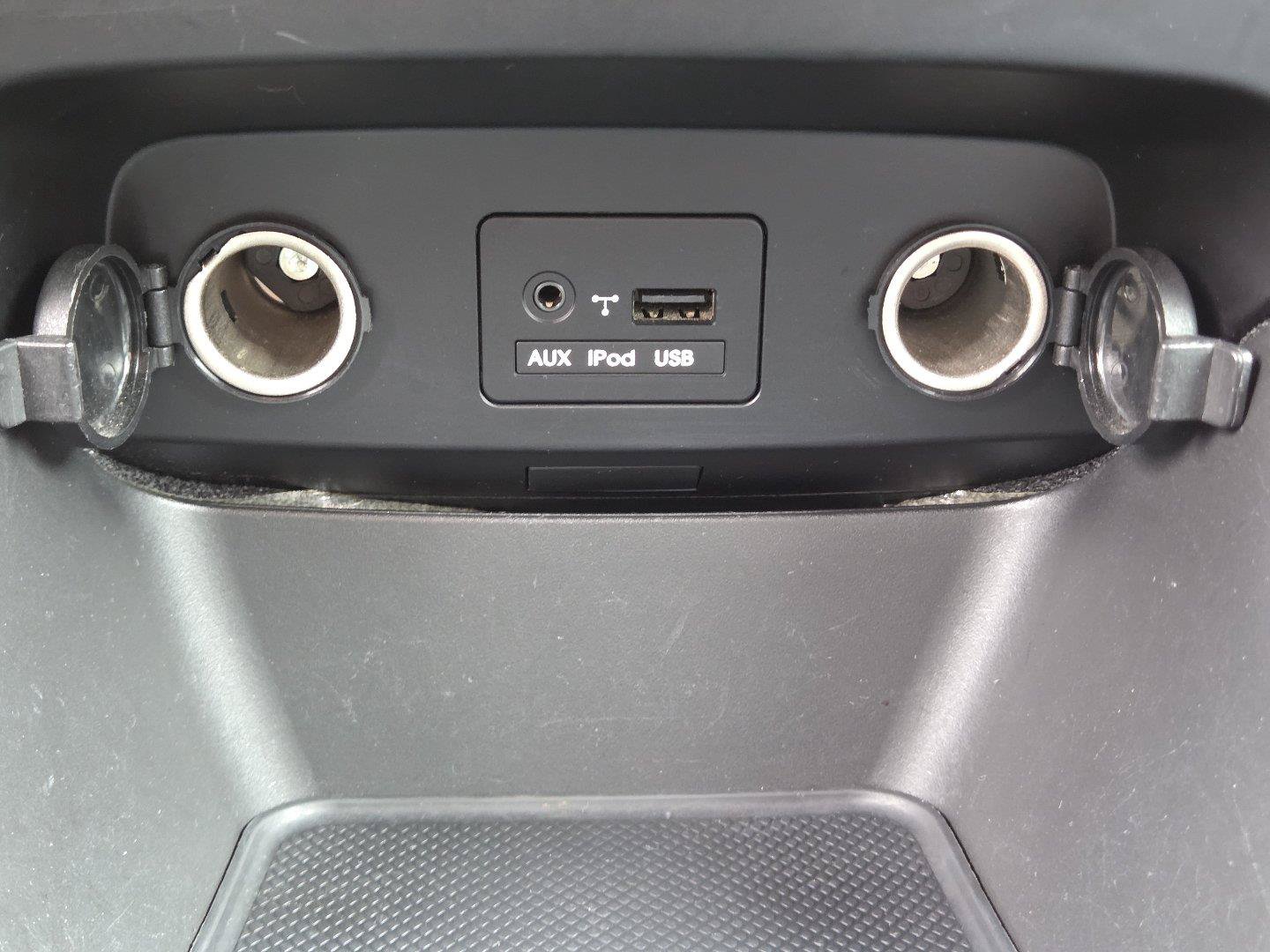 Used 2012 Kia Sorento FWD image 26