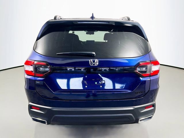 Used 2025 Honda Pilot Sport image 7