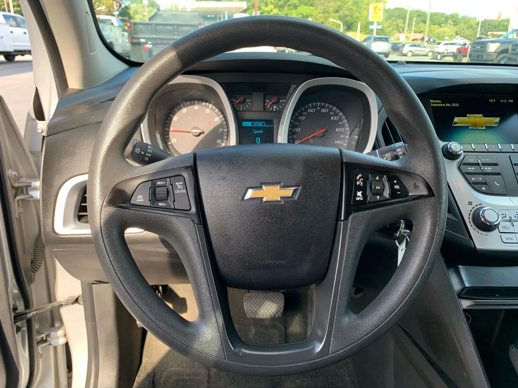 Used 2017 Chevrolet Equinox LS AWD/4WD image 10