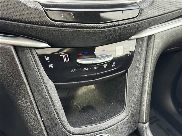 Used 2024 Cadillac XT5 Premium Luxury AWD/4WD image 15