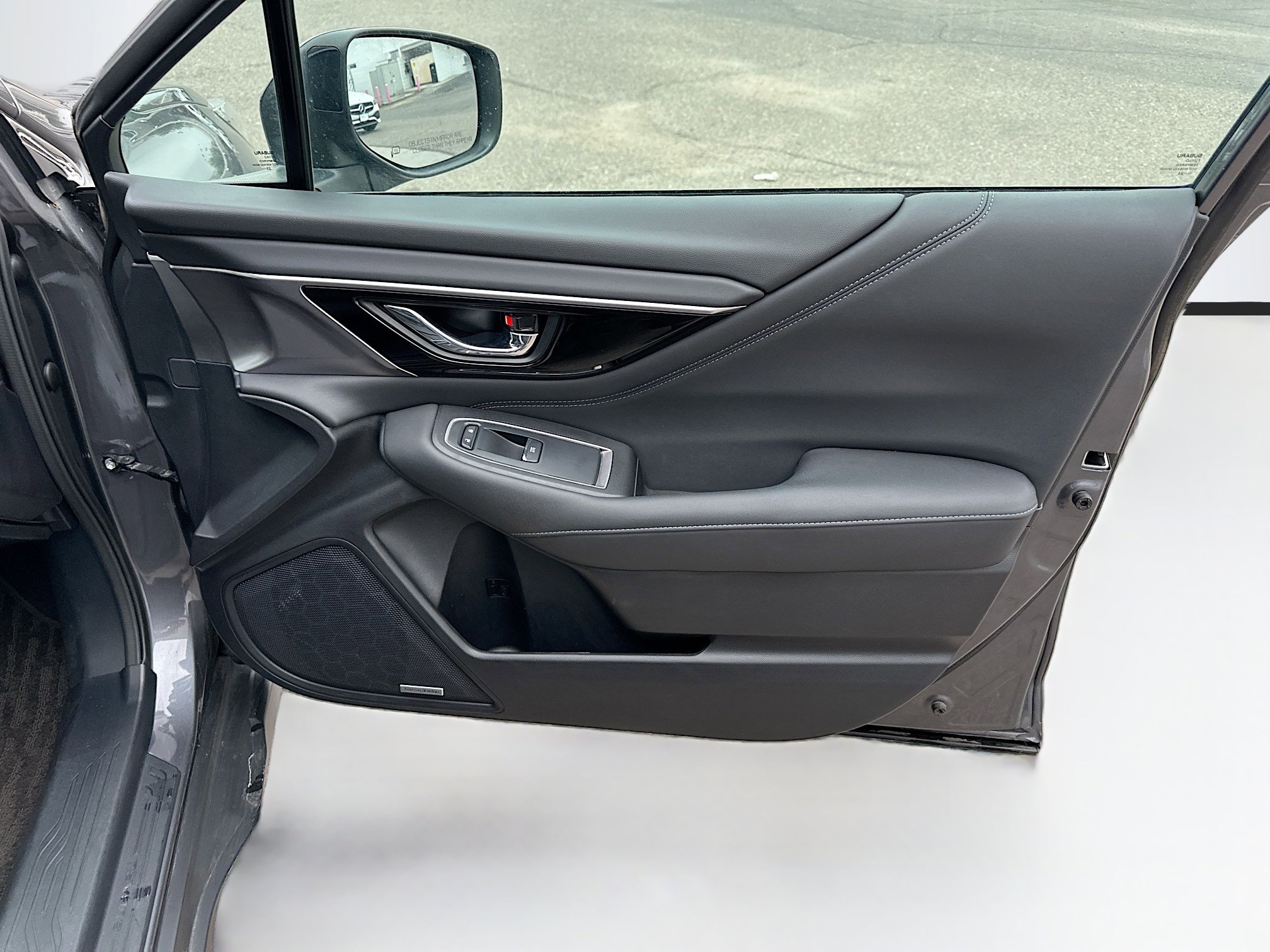 Used 2024 Subaru Outback Limited image 33