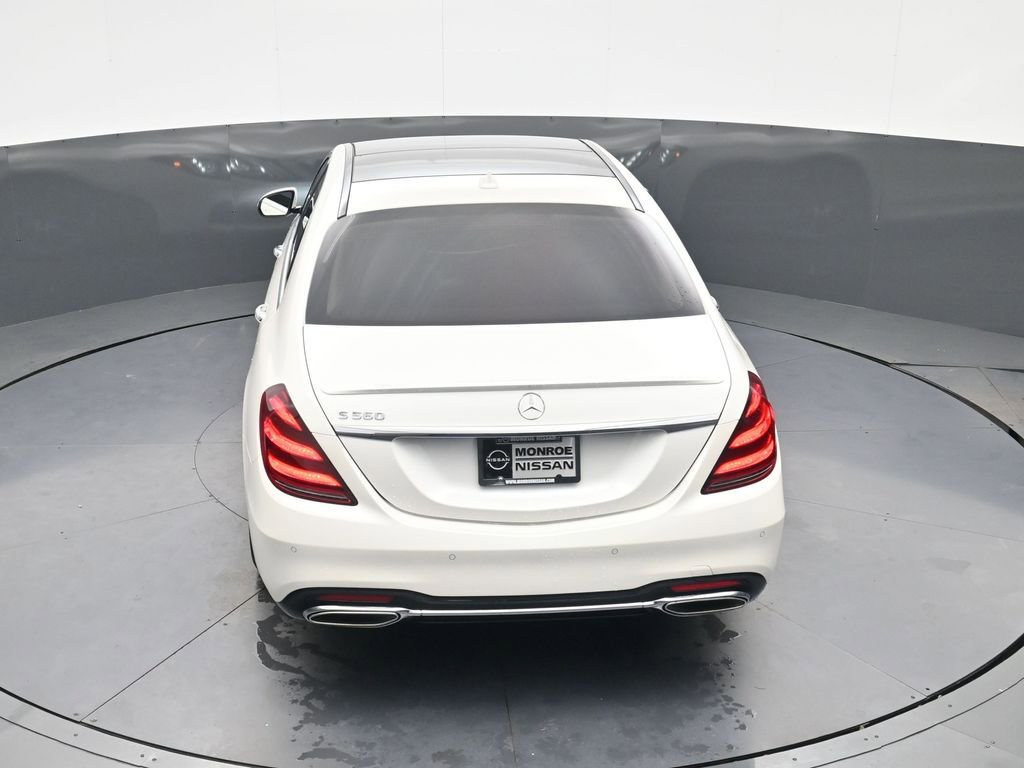 Used 2019 Mercedes-Benz S 560 Sedan image 31
