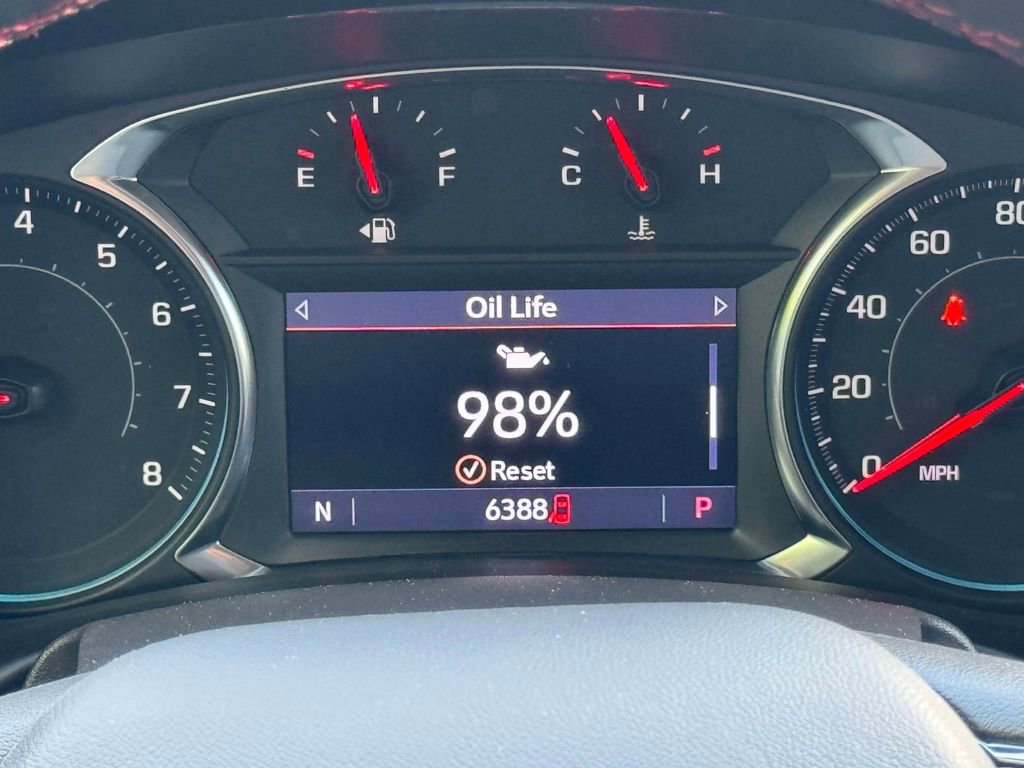 Used 2023 Chevrolet Equinox RS FWD image 5