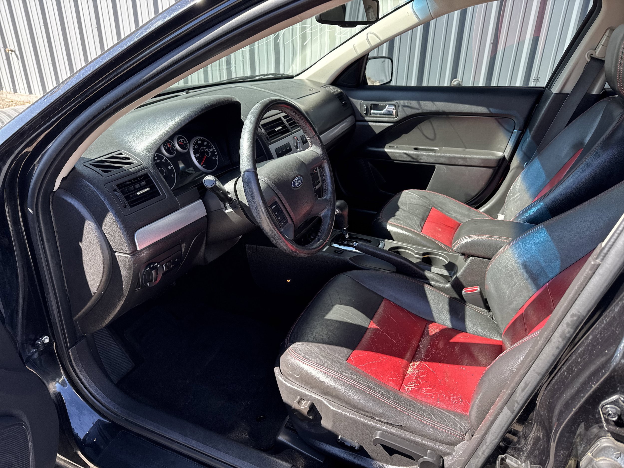 Used 2009 Ford Fusion SEL FWD image 2