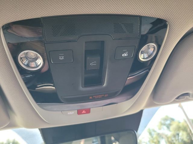 Used 2025 Kia Sorento SX FWD image 22