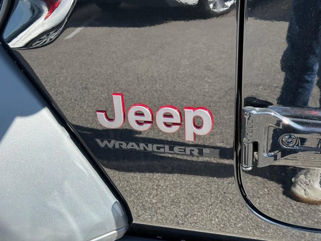 New 2025 Jeep Wrangler Rubicon AWD/4WD image 10