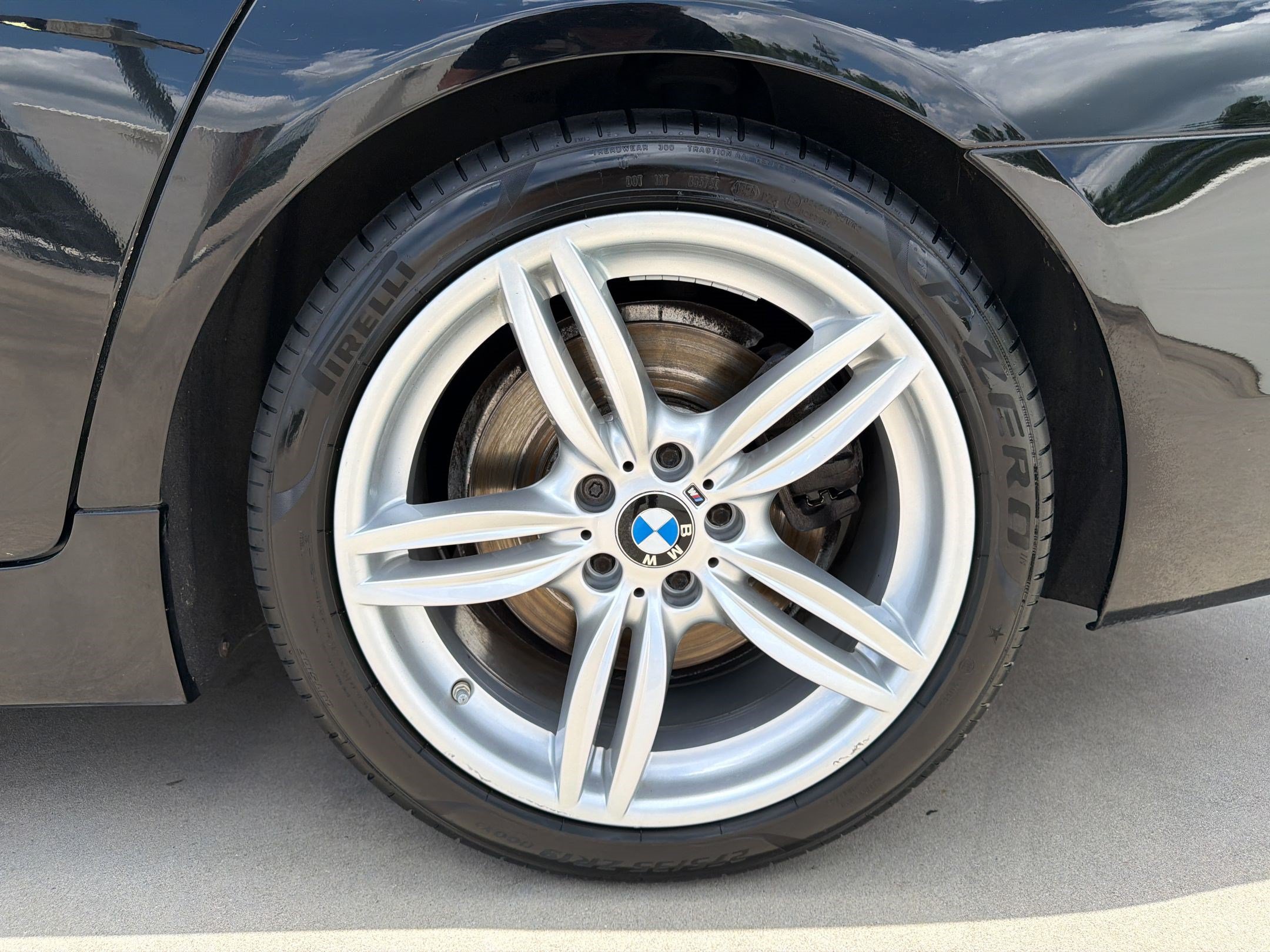 Used 2016 BMW 550i Sedan RWD image 11