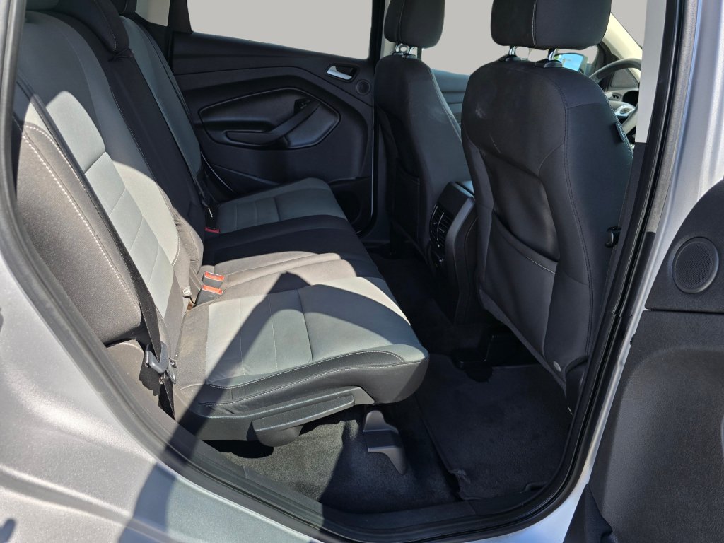 Used 2016 Ford Escape SE w/ Equipment Group 201A AWD/4WD image 24