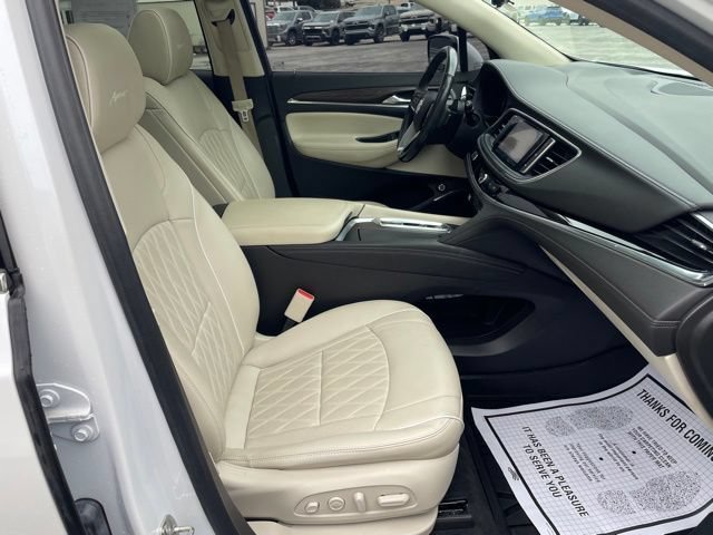Used 2022 Buick Enclave Avenir w/ LPO, Floor Liner Package FWD image 35
