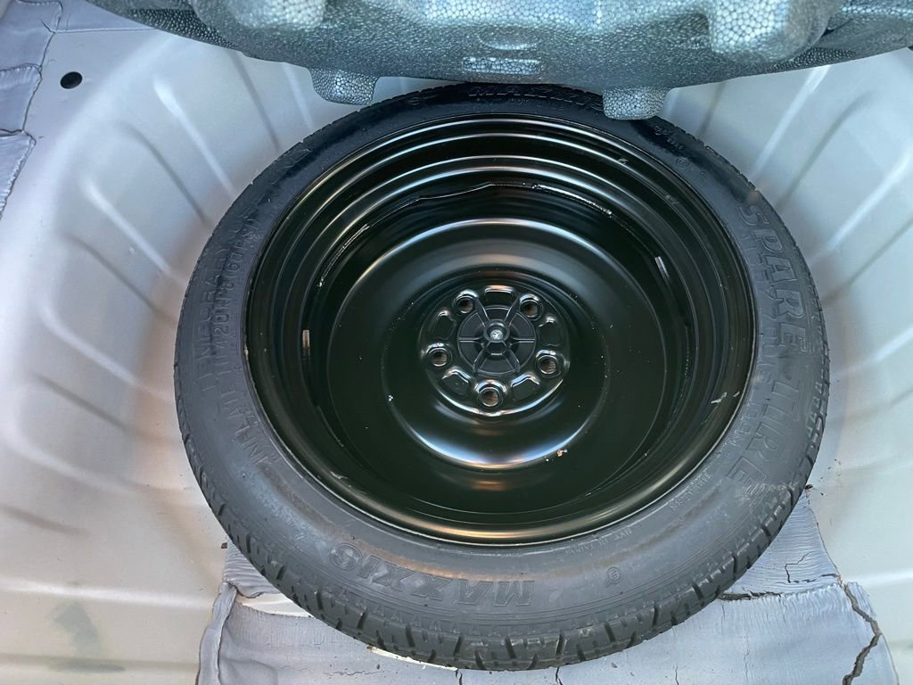 Used 2024 Nissan Altima 2.5 SV image 33