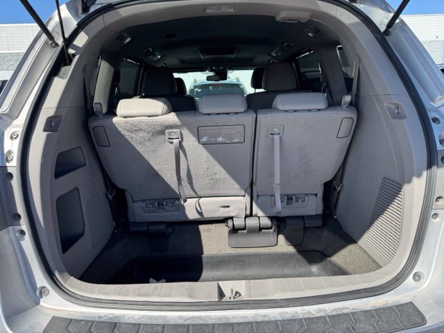 Used 2015 Honda Odyssey Touring image 10