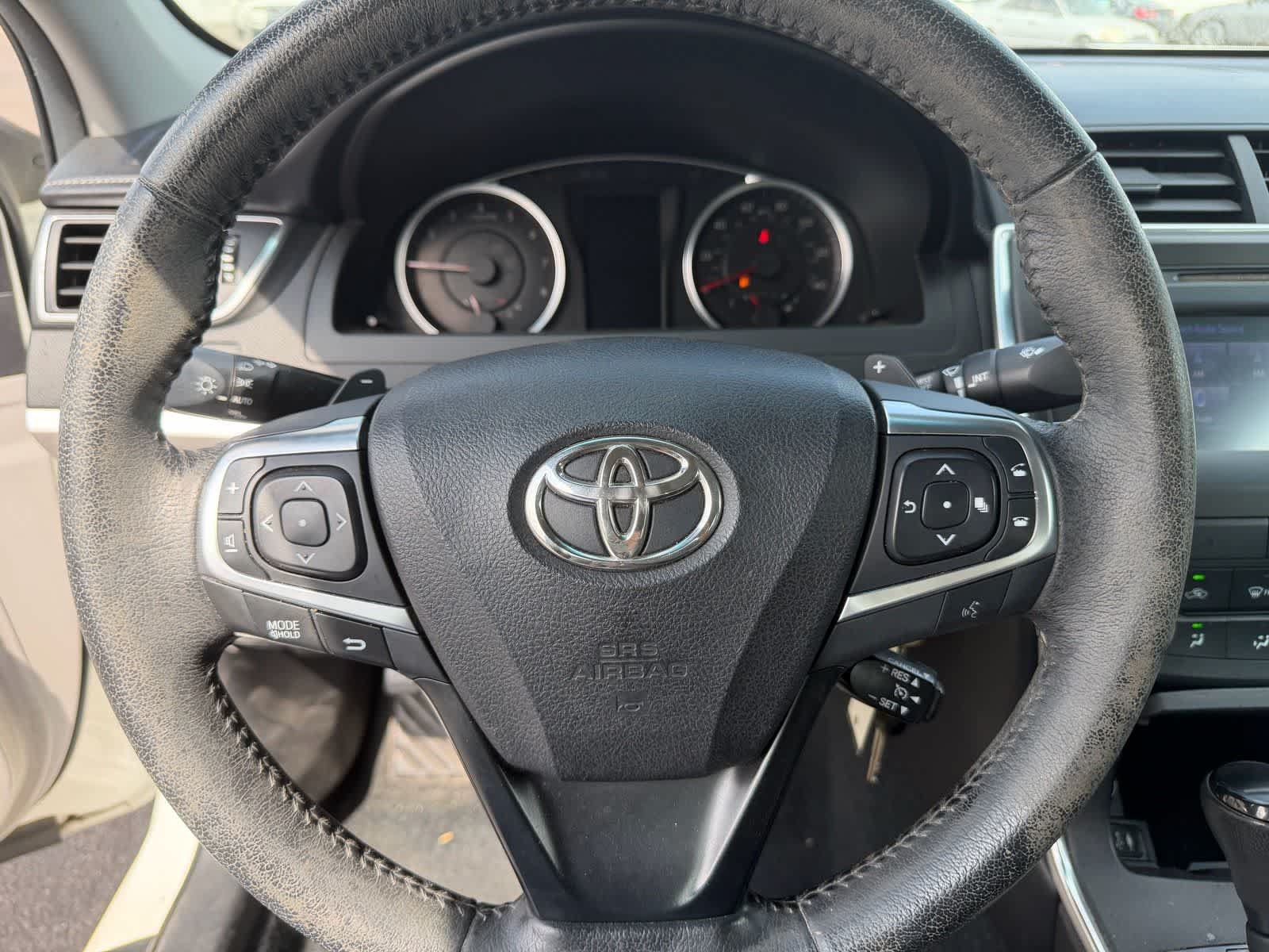 Used 2016 Toyota Camry SE FWD image 8