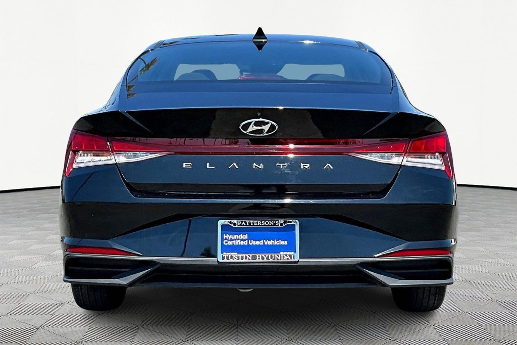 Certified 2023 Hyundai Elantra SEL FWD image 5