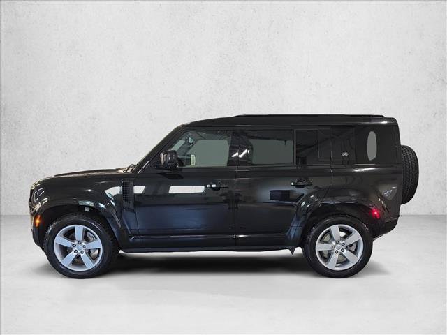 Used 2024 Land Rover Defender 110 X-Dynamic SE AWD/4WD image 8