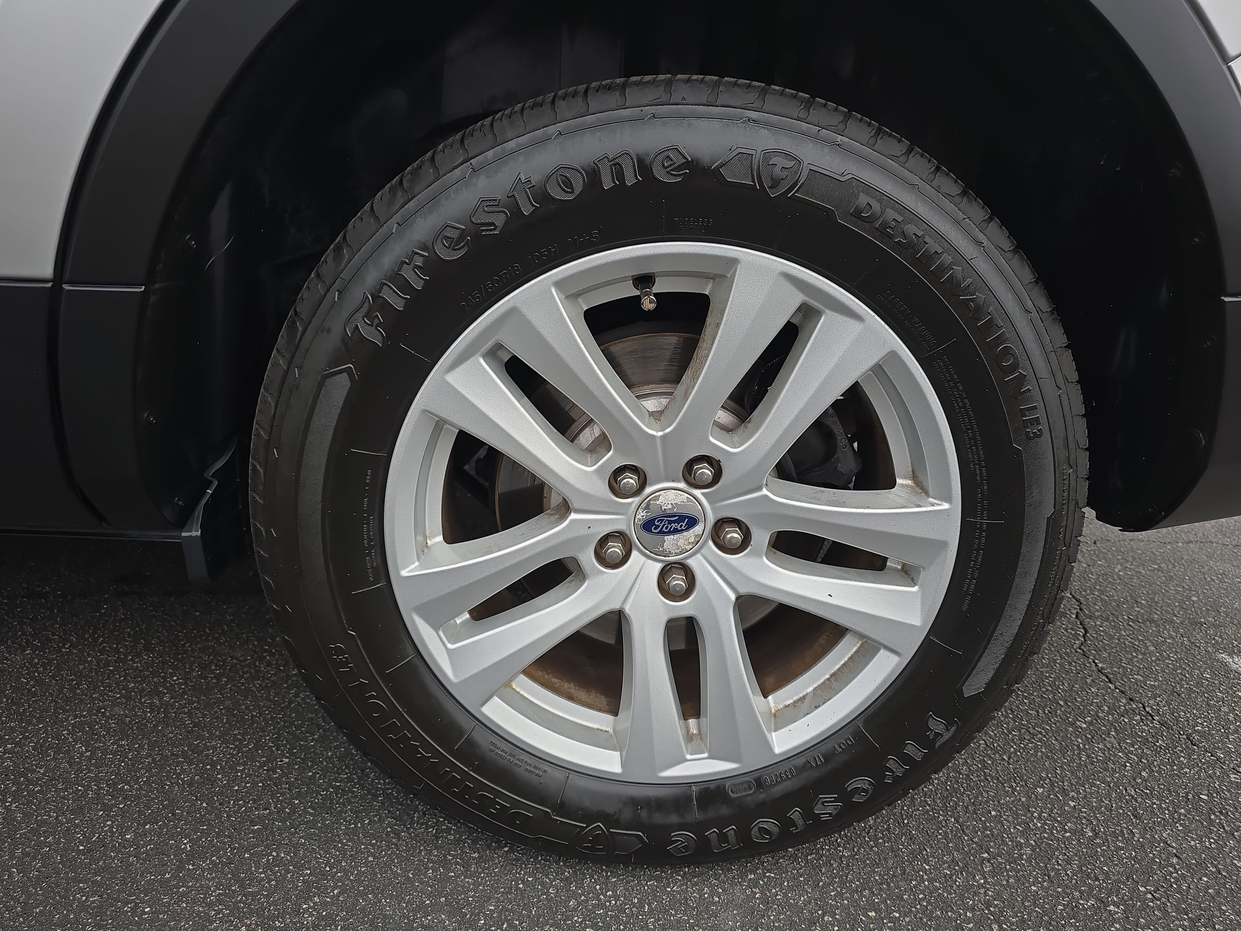 Used 2018 Ford Explorer XLT w/ Equipment Group 202A image 31